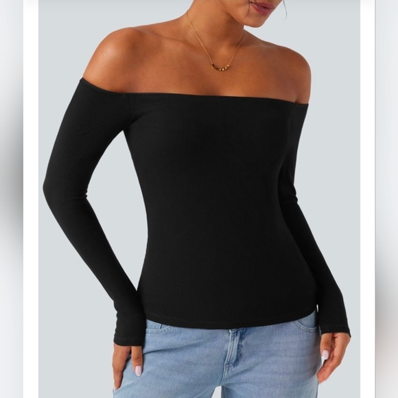 HALARA Tops - NWT Off-Shoulder Long Sleeve Ribbed Top - Black